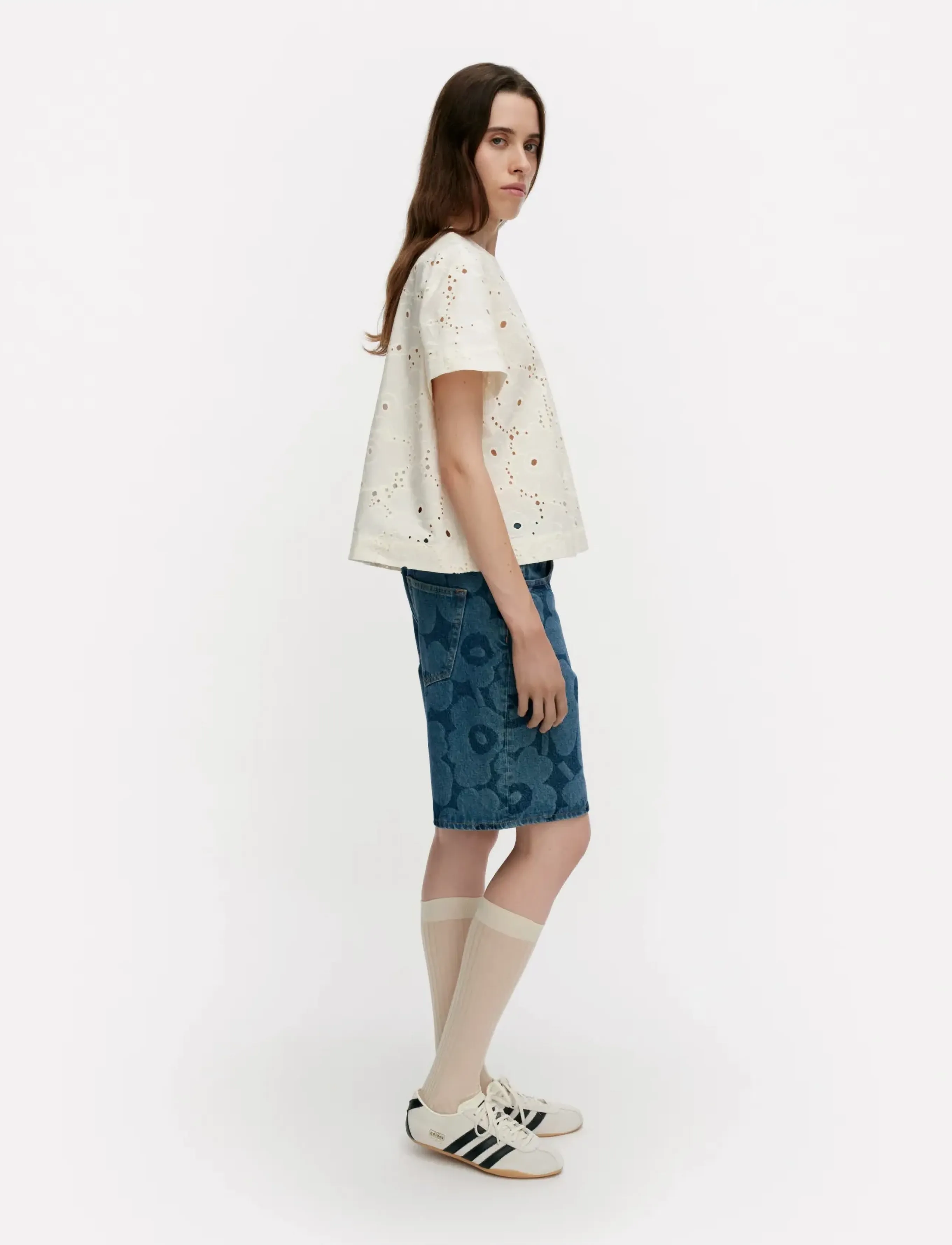 Marimekko - ALUSTUS UNIKKO - short-sleeved blouses - off white - 4
