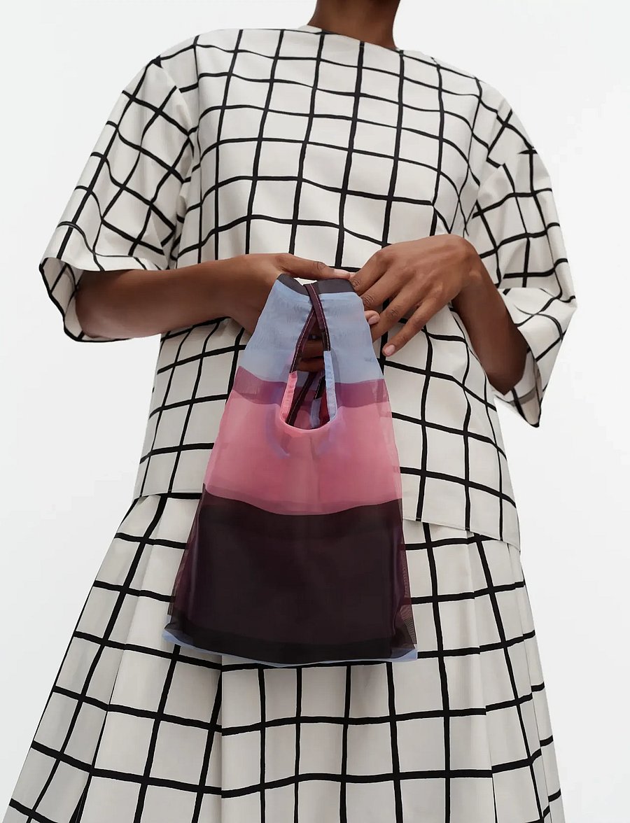 Marimekko - SHEER TOTE HENNIKA - tote bags - lt. blue, rose, black, wi.red - 0