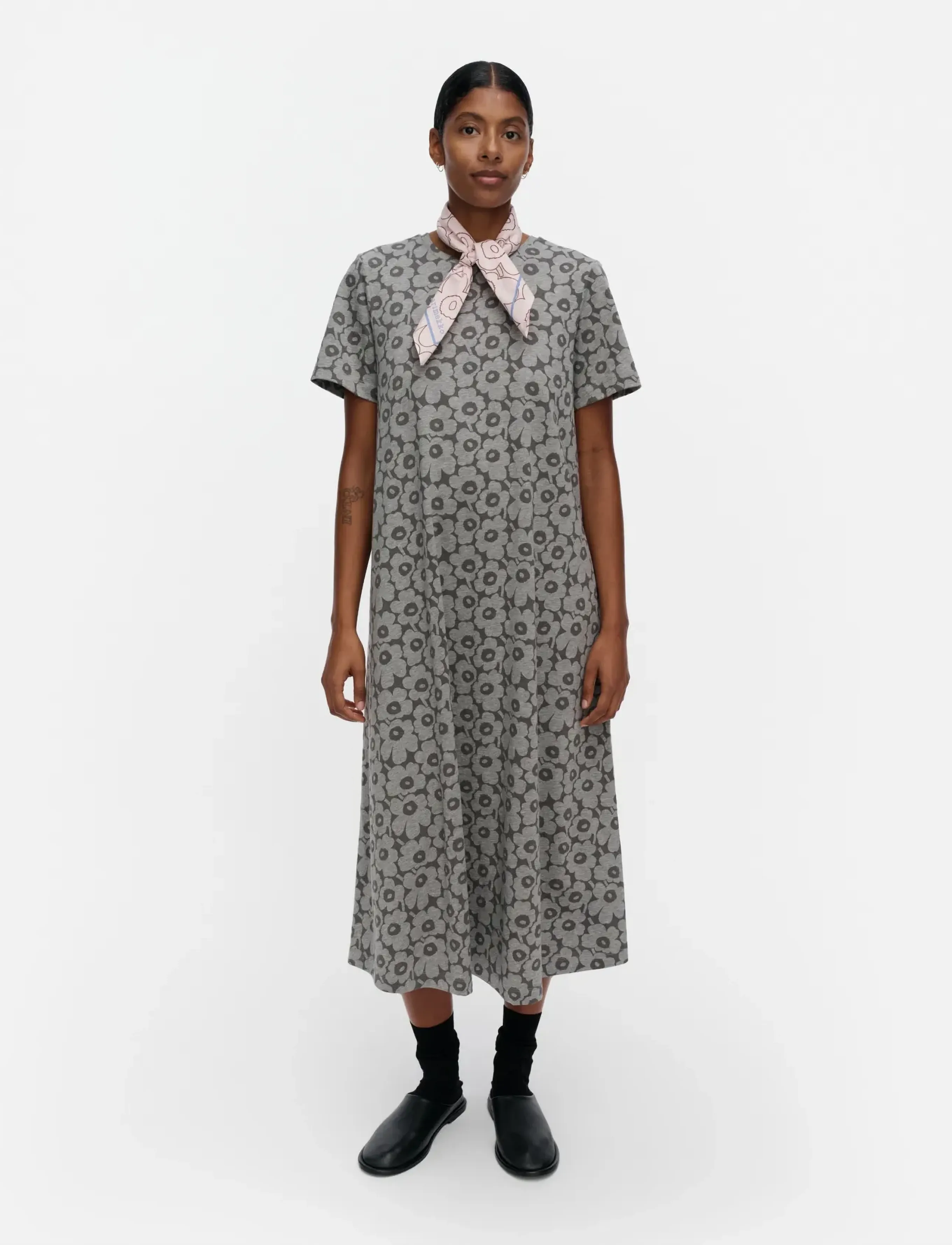 Marimekko PISTEINEN UNIKKO - T-shirtkjoler - GREY MELANGE, GREY / grey