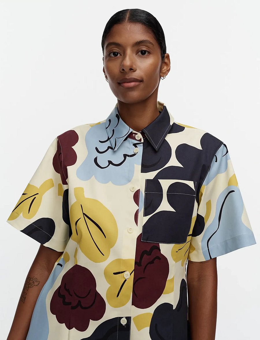 Marimekko - SEIKKAILU KUKASTA KUKKAAN - hemdkleider - lt. yellow, lt. blue, dk. blue - 3