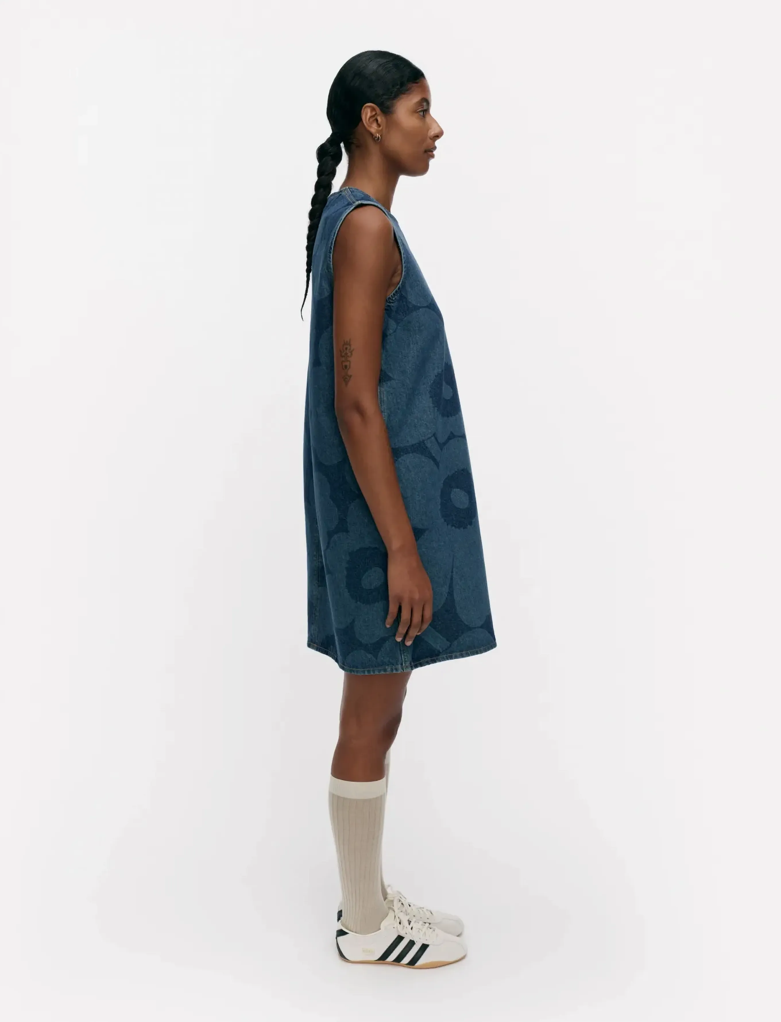 Marimekko - MARIDENIM SOMASTI UNIKKO - denim dresses - mid indigo - 4