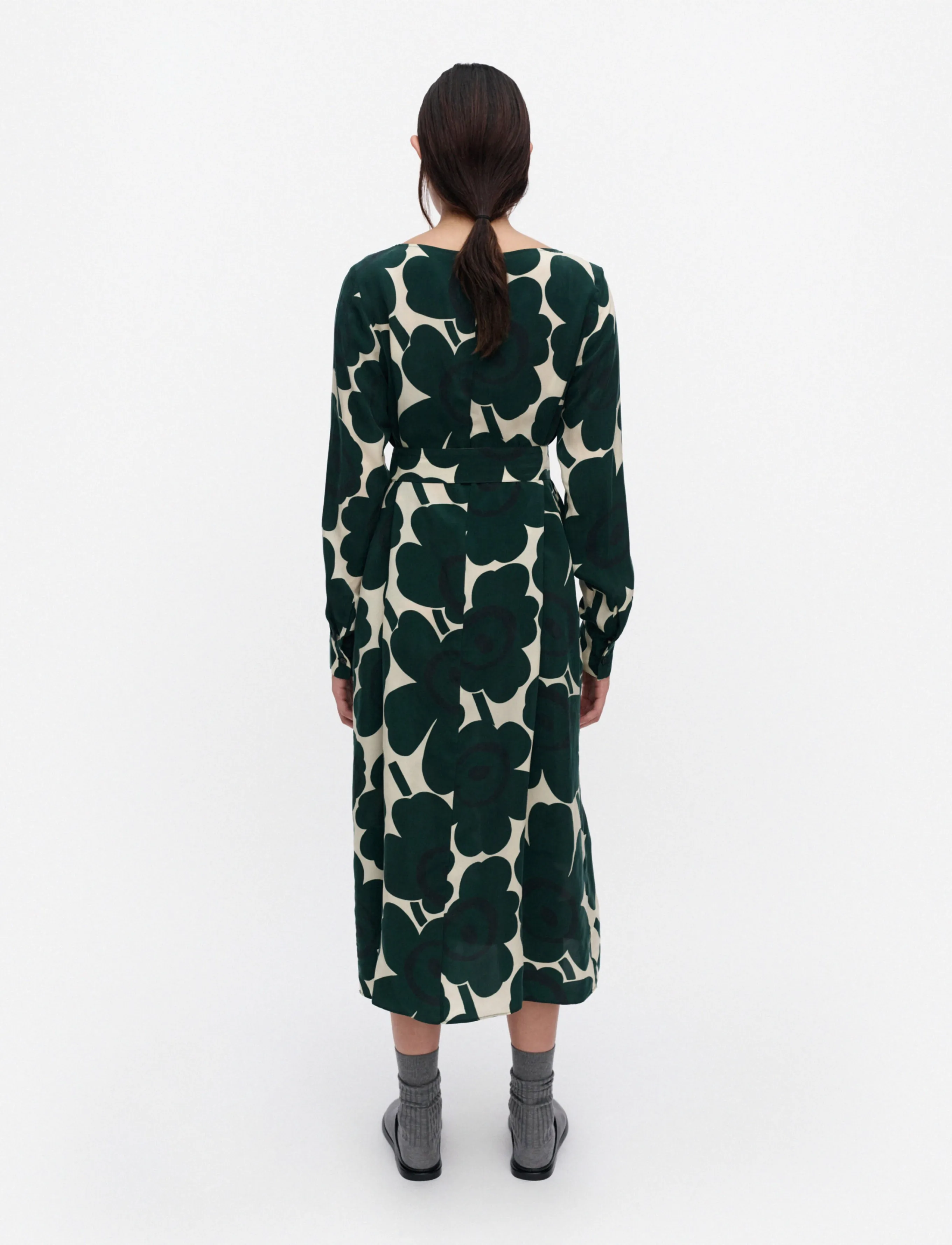 Marimekko - SATUNNAINEN UNIKKO - midikleidid - dark green, light yellow - 4