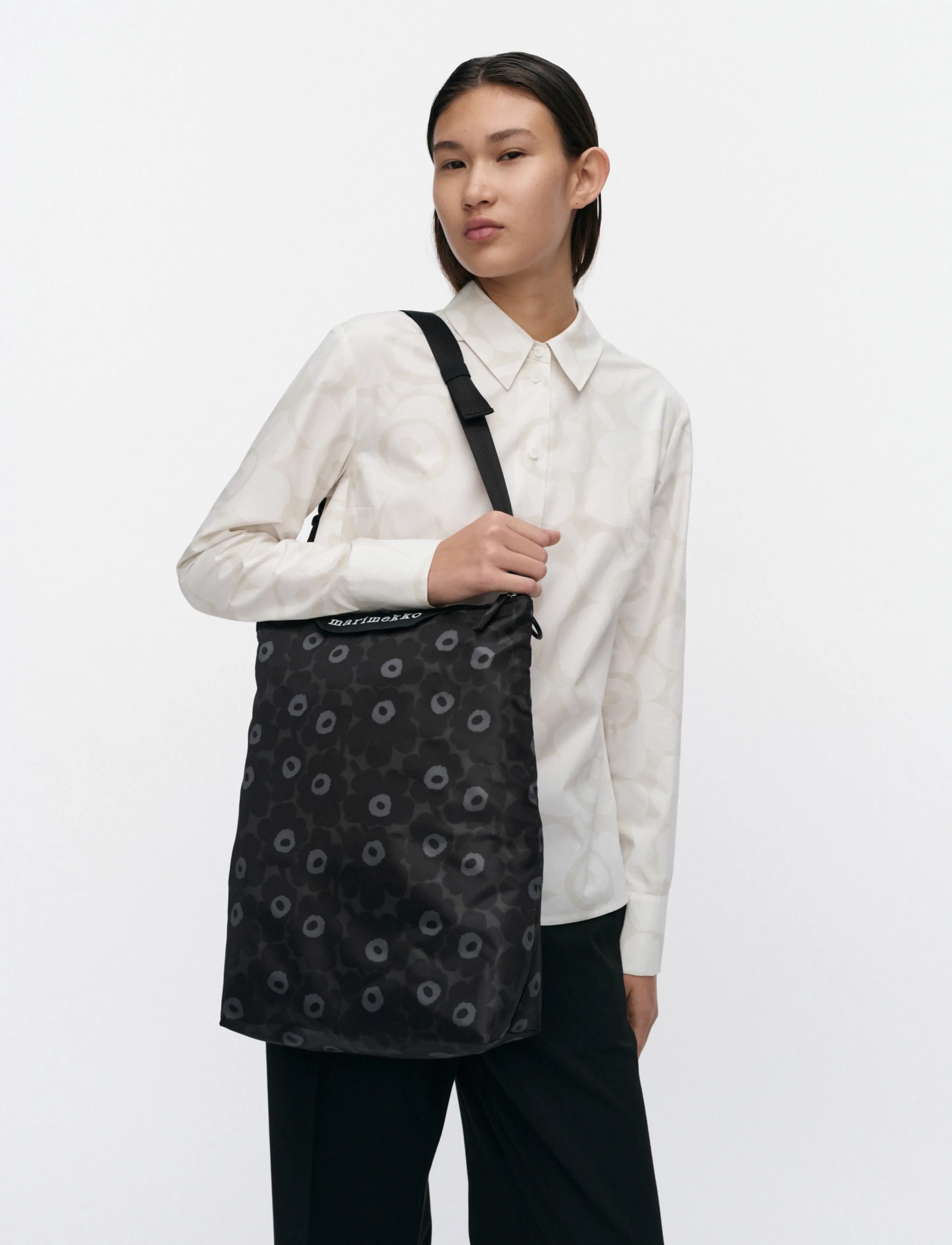 Marimekko - NEAT CROSSBODY UNIKKO M - crossbody bags - black, dark grey - 0