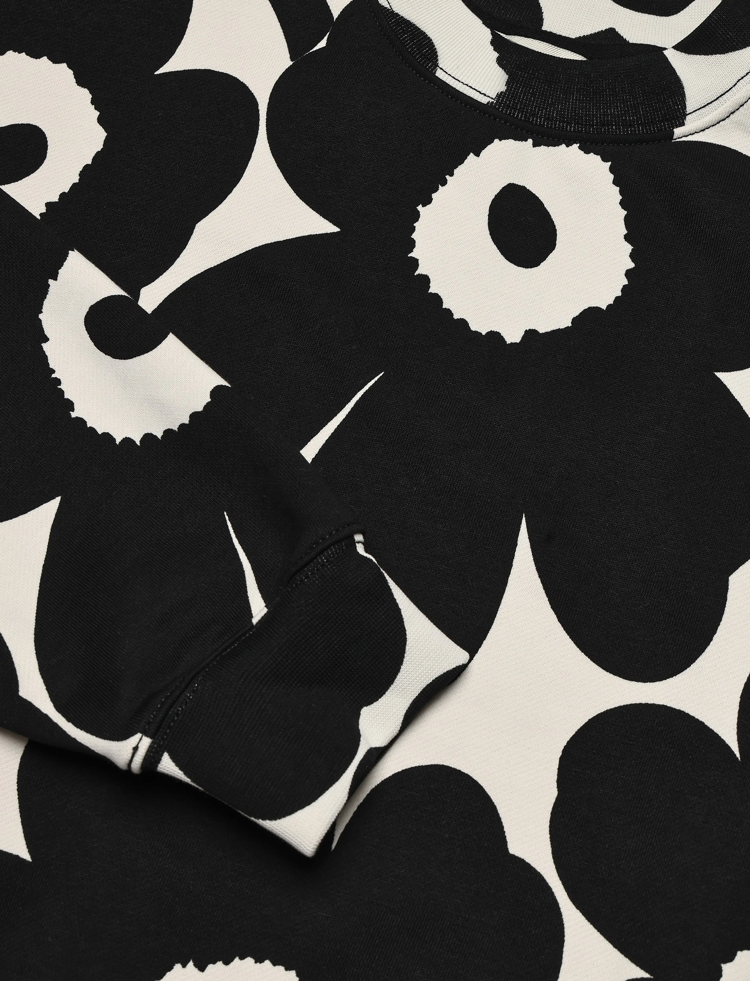 Marimekko - LEIOT PIENI UNIKKO - sweatshirts - black, off-white - 4