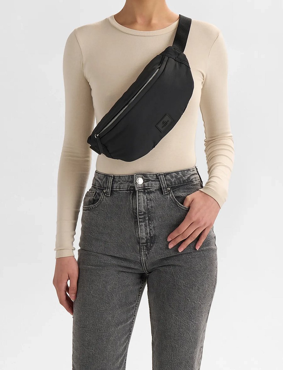 Markberg - HazeMBG Bum Bag, Recycled - moetrendid - black - 0