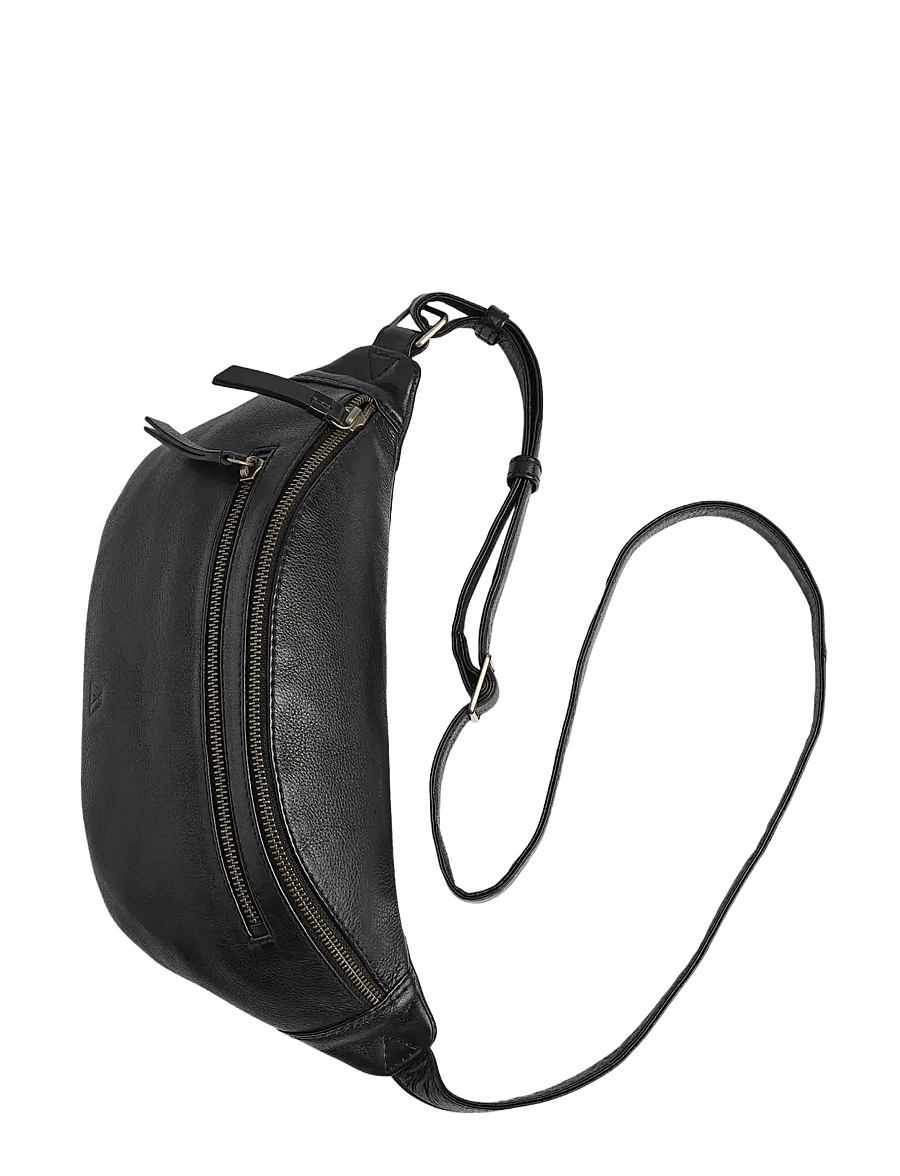 Markberg - AiloMBG Bum Bag, Soft Vintage - modetrender - black w/br. gold - 2