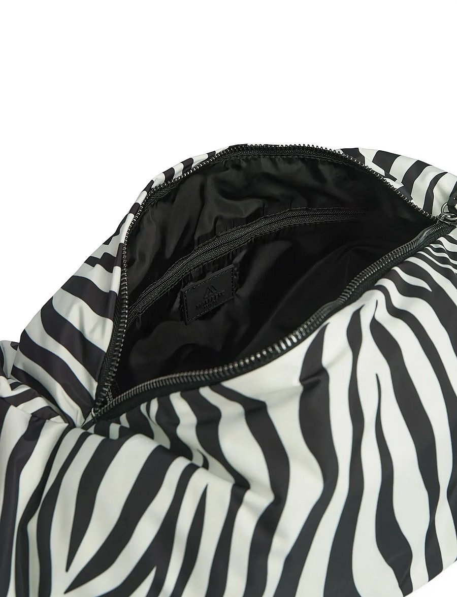 Markberg - AlpineMBG Bag, Recycled - mode trends - zebra - 5