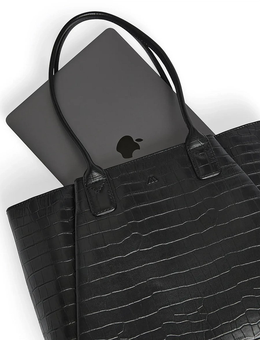 Markberg - SayaMBG Work Bag, Calm Croco - tote bags - black - 5