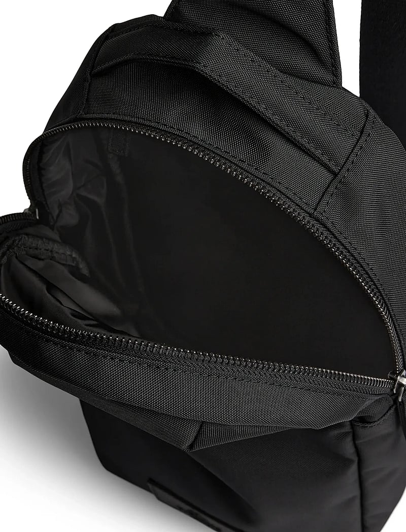 Markberg - TrekMBG Sling Bag, Recycled - modetrends - black - 5