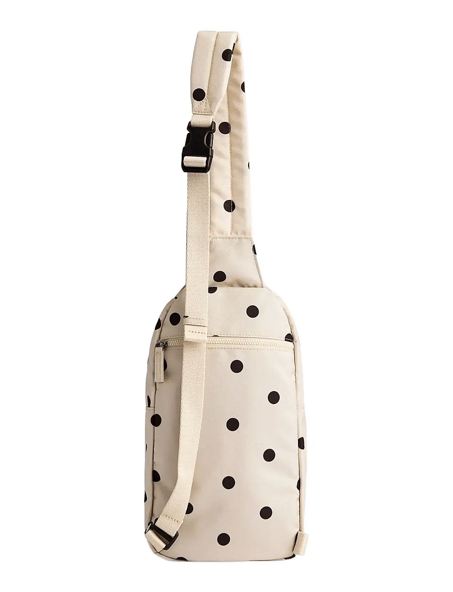 Markberg - TrekMBG Sling Bag, Recycled - modetrends - polka dot, creme - 4