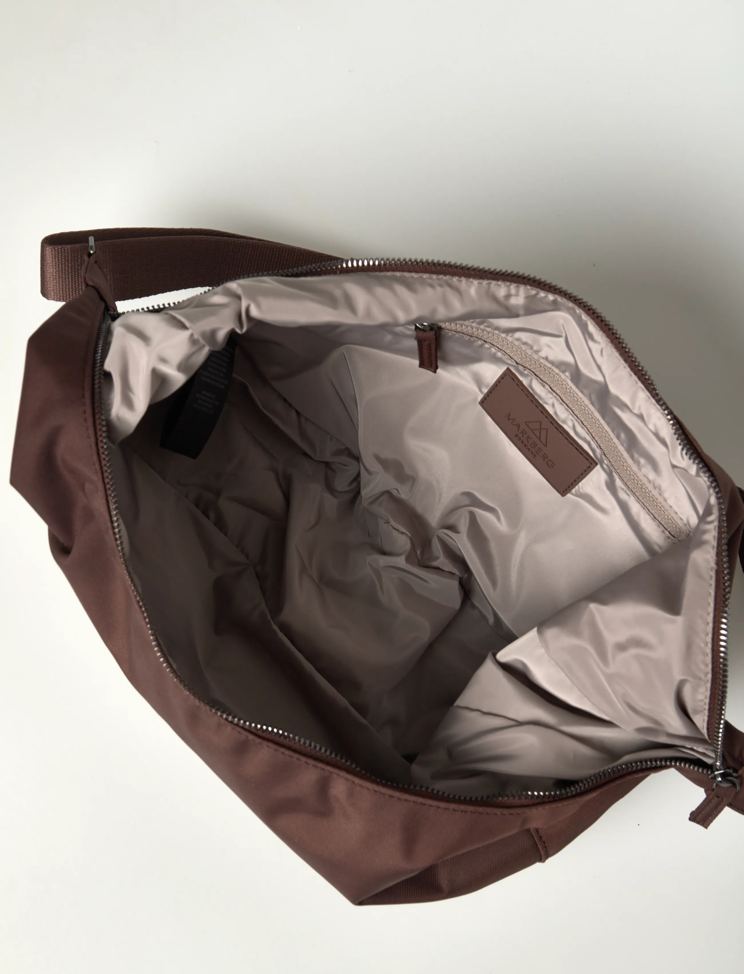 Markberg - LigaMBG Cross. Bag, Recycled - fashion trends - dark brown - 4