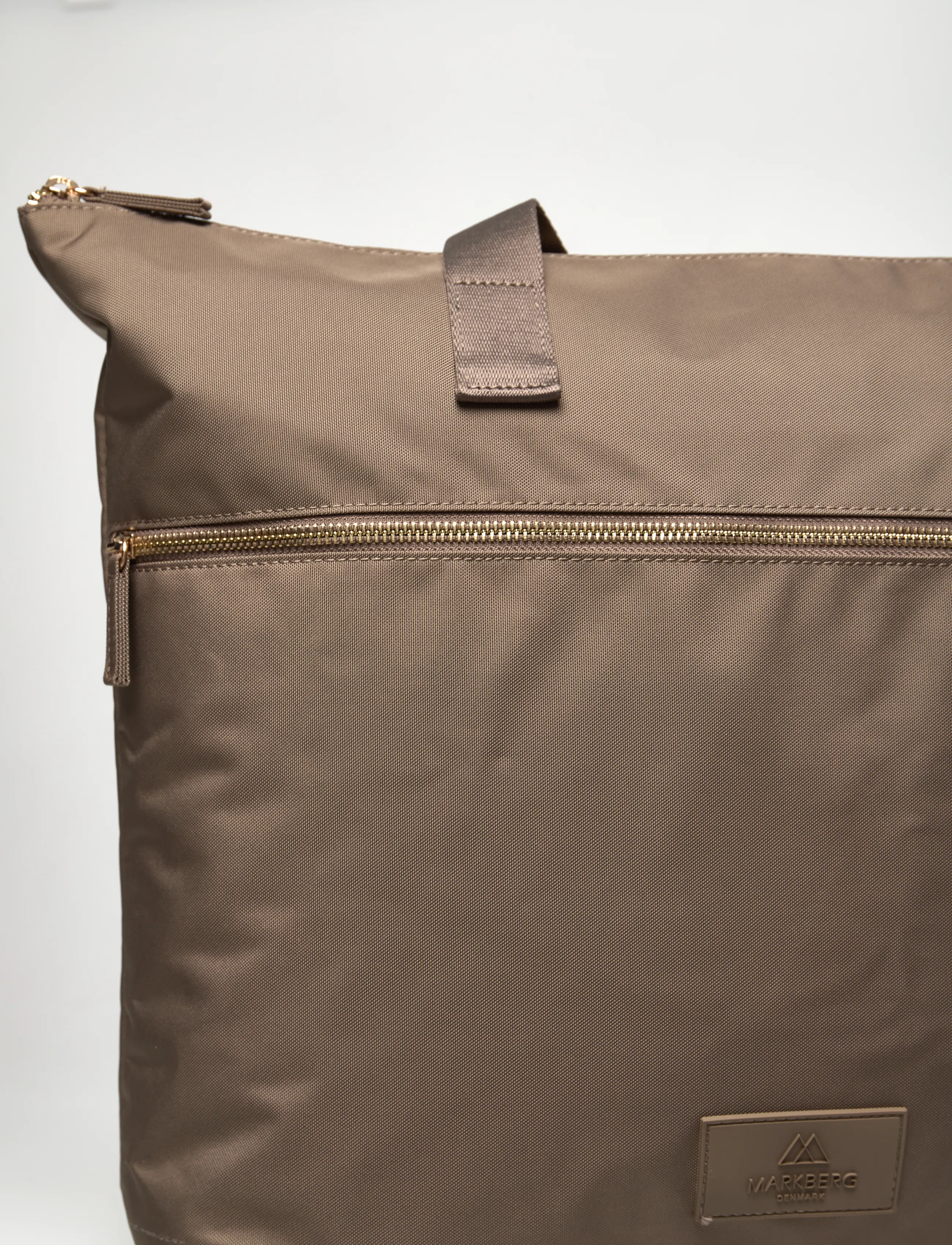 Markberg - CommuteMBG Shopper, Recycled - shoppers - walnut w/gold - 3