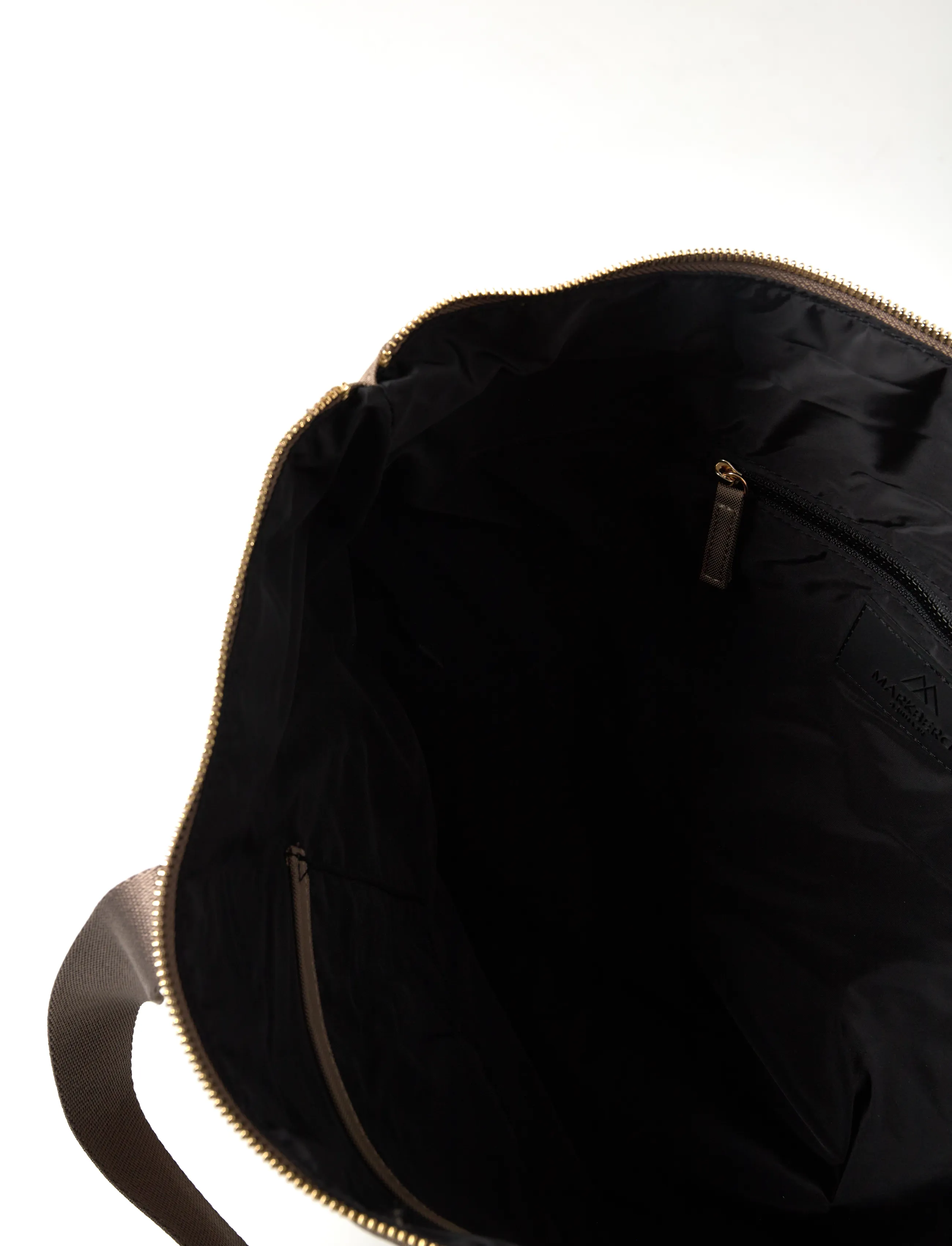 Markberg - CommuteMBG Shopper, Recycled - shoppers - walnut w/gold - 4