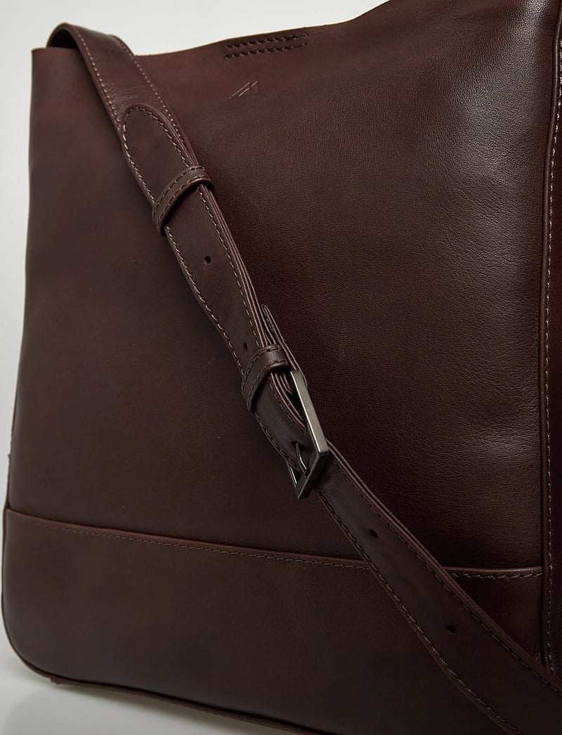 Markberg - CayMBG Crossbody Bag - dark brown - 3