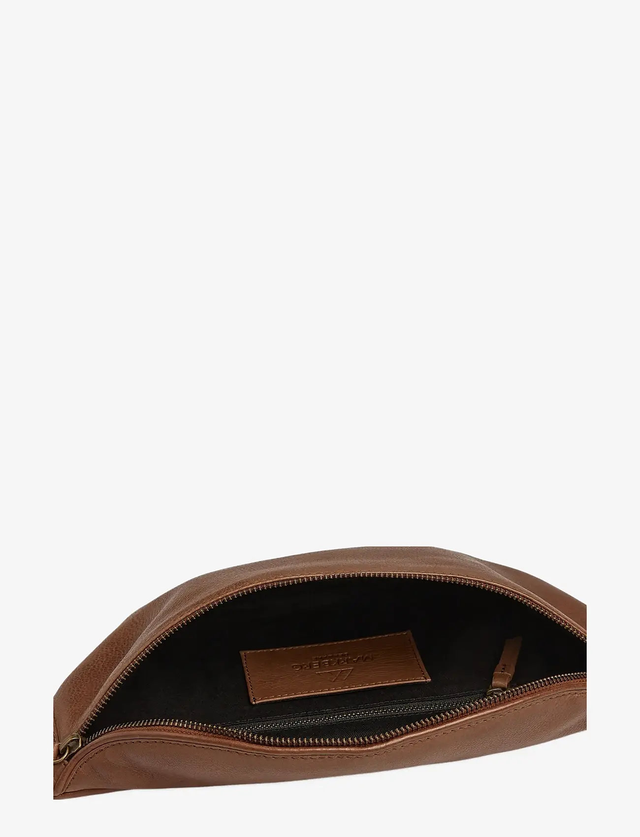 Markberg - CamdenMBG Bum Bag, Soft Vint. - accessories - cognac w/br. gold - 3
