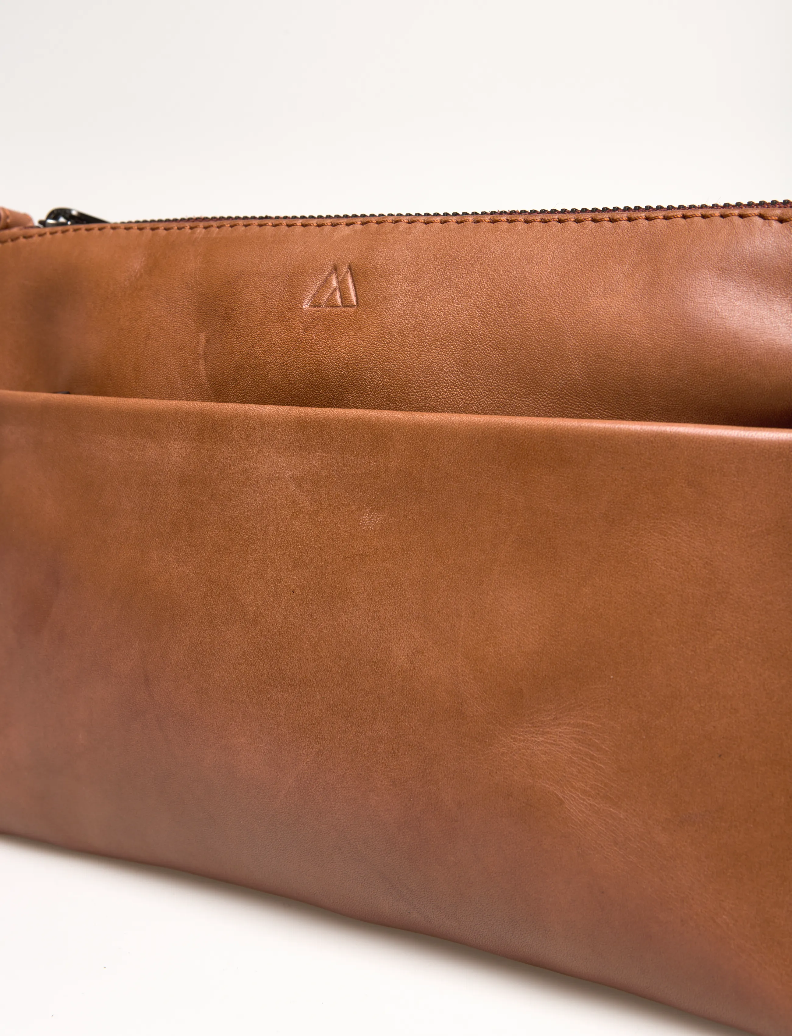 Markberg - KarimaMBG Crossbody Bag, Ant. - moetrendid - chestnut - 3
