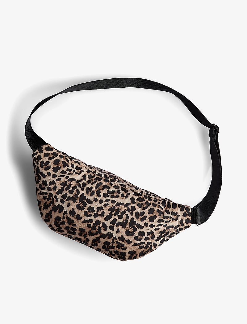 Markberg - FameMBG Bum Bag, Recycled - fashion trends - leopard - 3