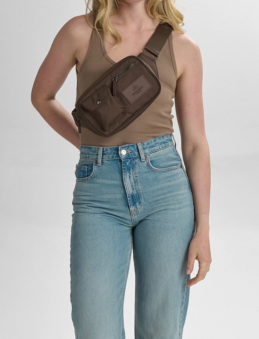 Markberg - DarlaMBG Bum Bag, Monochrome - mode trends - dark brown - 0