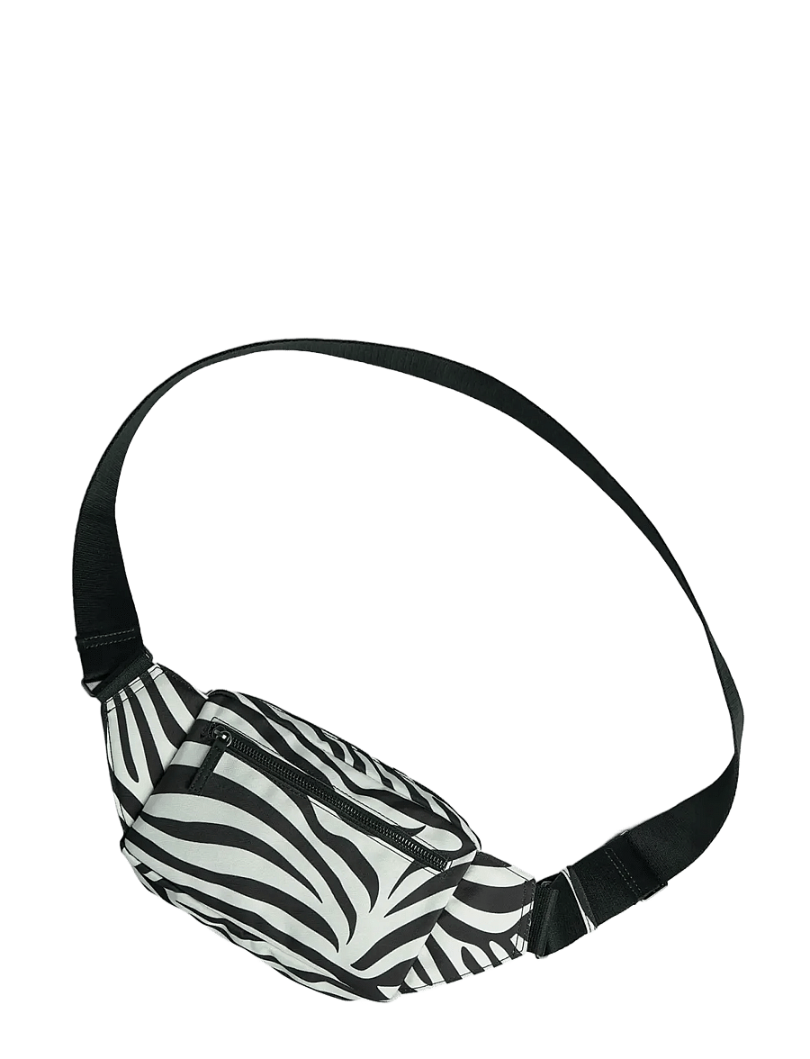 Markberg - DarlaMBG Bum Bag, Monochrome - mode trends - zebra - 3