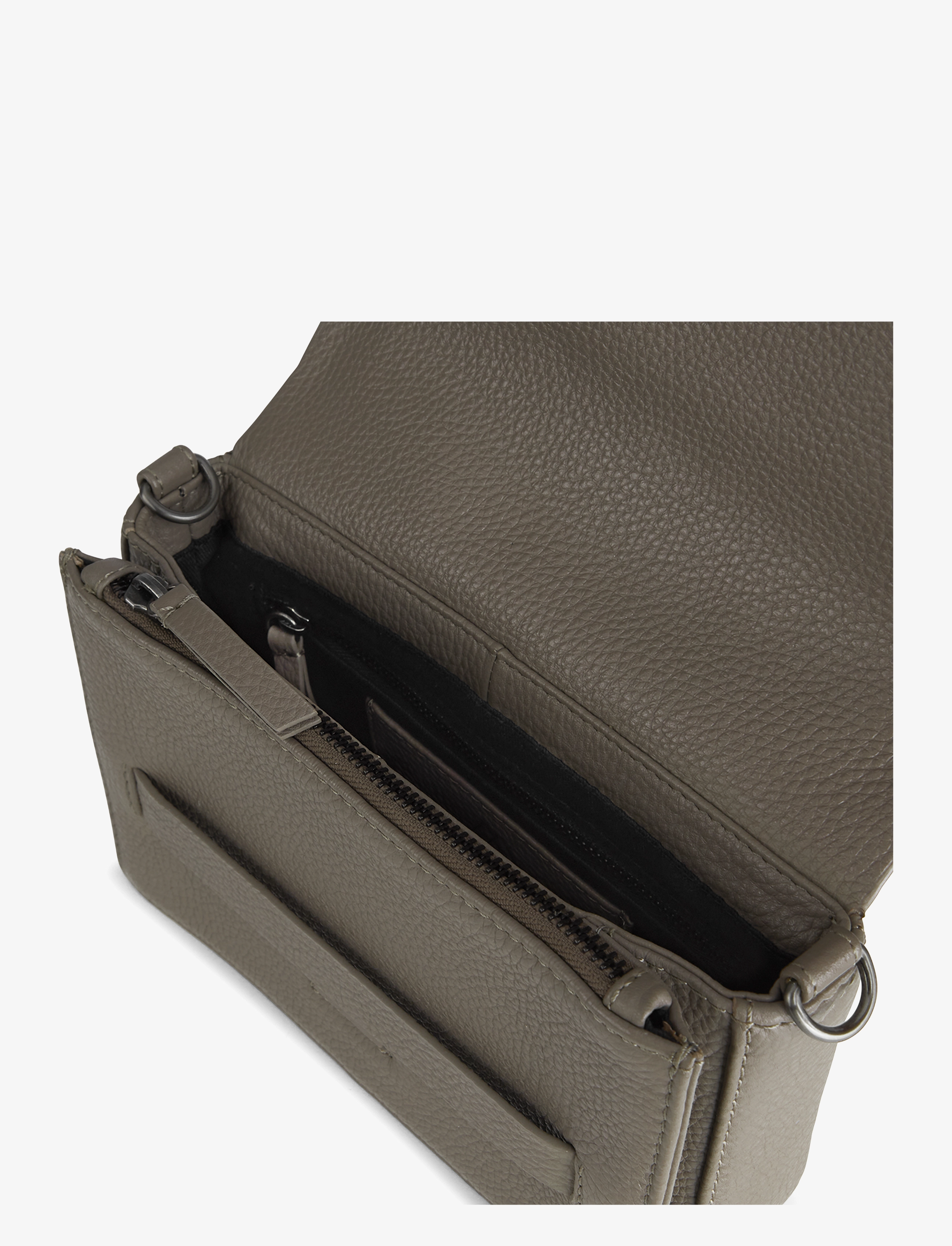 Markberg Ilonambg Crossbody Roots Bag axelremsväskor dam – bild 6
