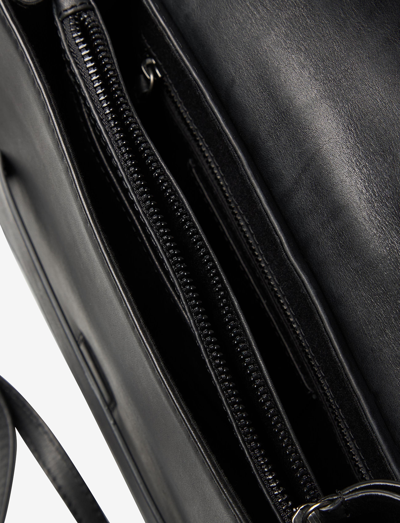 Markberg - Arabella Crossbody Bag, Antiqu - black w/black - 5