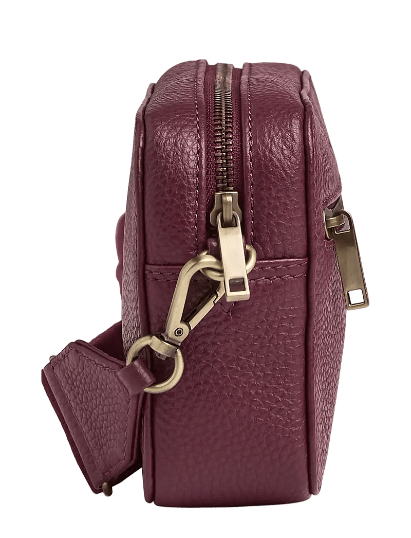 Markberg - Elea Crossbody Bag, Grain - modetrends - burgundy w/br. gold - 2