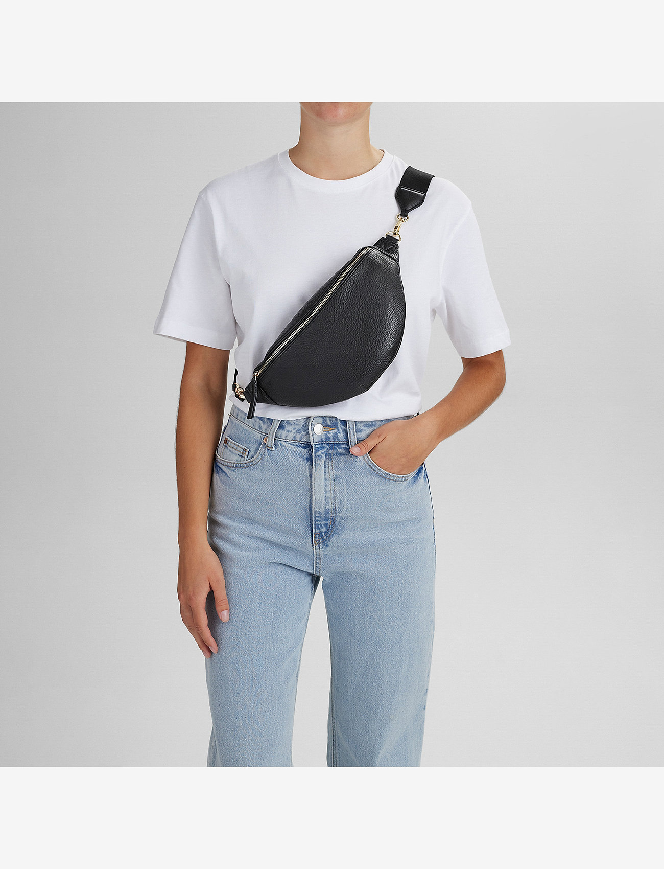 Markberg - ElinorMBG Bum Bag, Grain - modetrender - black w/gold - 0