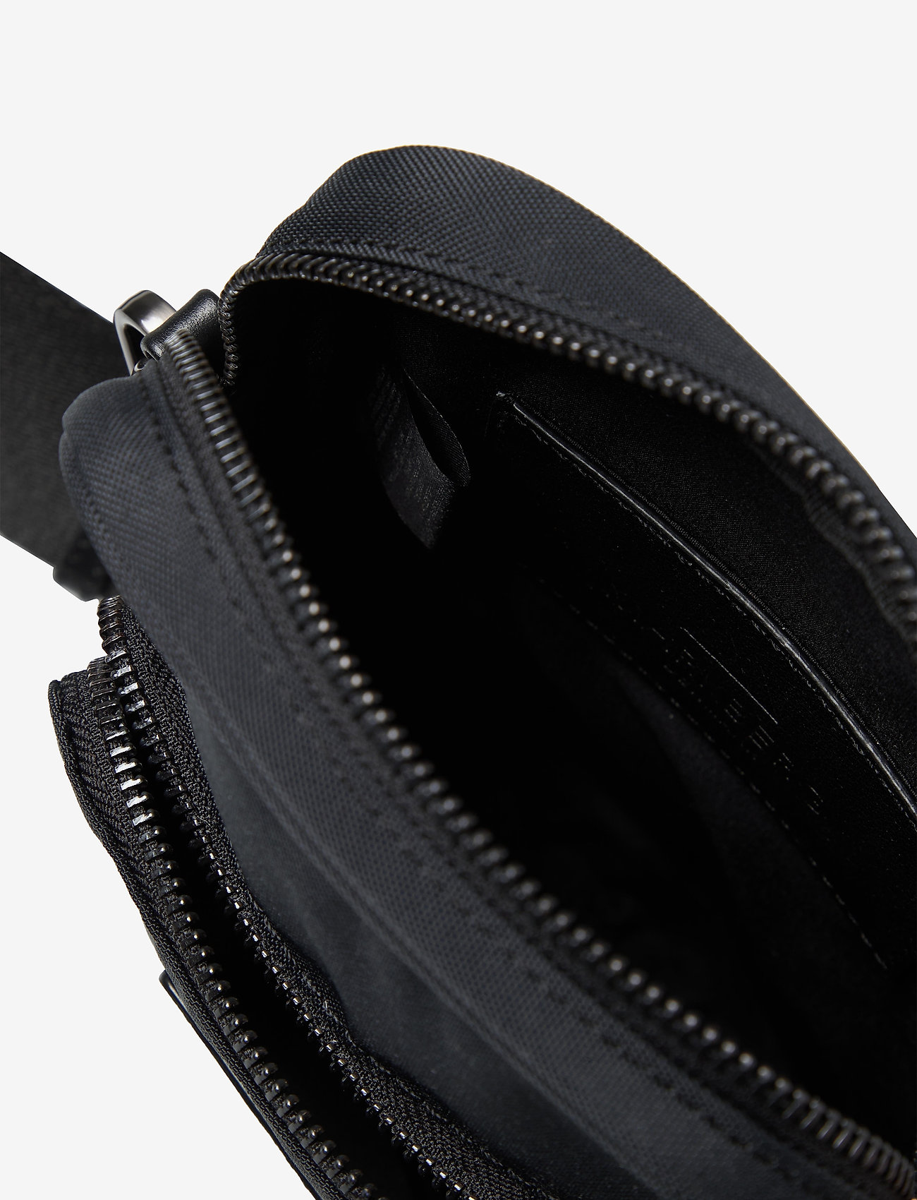 Markberg - Bexley - black w/black - 4