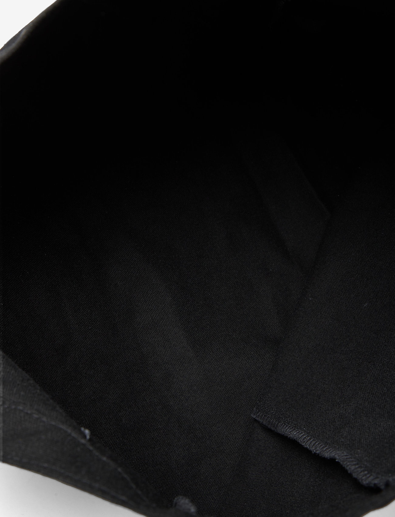 Markberg - Isidora "Do a little" - black w/white print - 4