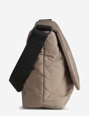 Markberg - CalmaMBG Cross.Bag, Arrow Puf - bags - neutral w/black - 2