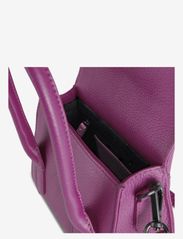Markberg - FilippaMBG Mini Bag, Grain - prezenty urodzinowe - fuchsia pink - 8
