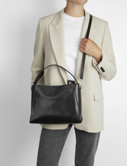 Markberg - RayneMBG Bag, Antique - ballīšu apģērbs par outlet cenām - black - 7
