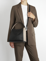 Markberg - RayneMBG Bag, Antique - festkläder till outletpriser - black w/sand - 7