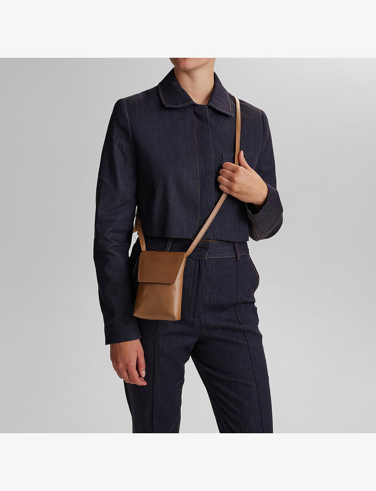 Markberg - RaveaMBG Phone Bag, Antique - modetrender - chestnut - 0