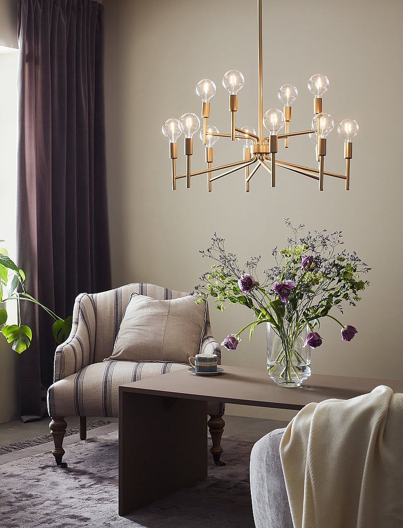 Markslöjd Lighting - REGENT Pendant 12L Painted Gold - pendellampen - painted gold - 1