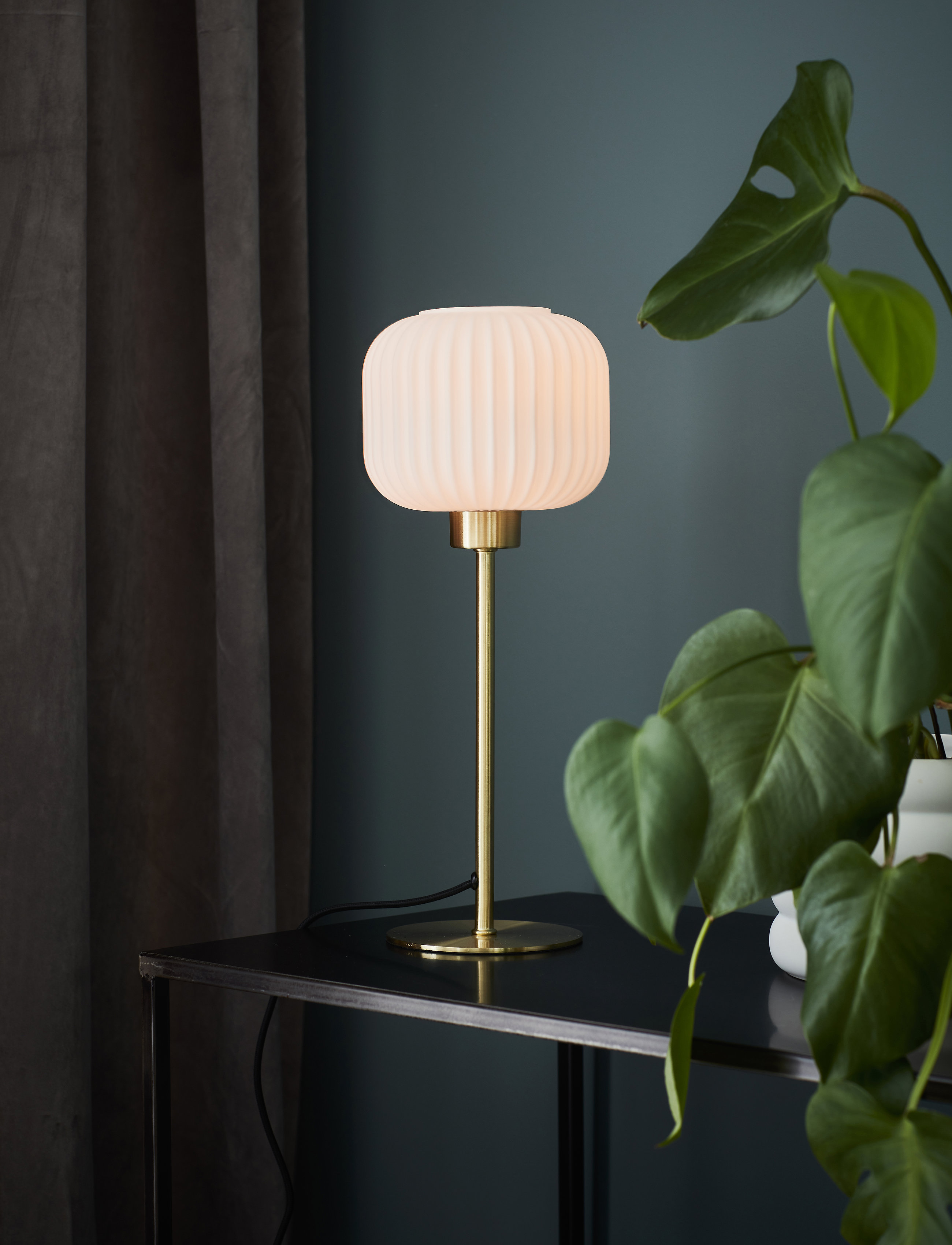 Markslöjd Lighting Sober Bord, Lille 1L, H38 cm, Lamps, Gold - Table Homeware