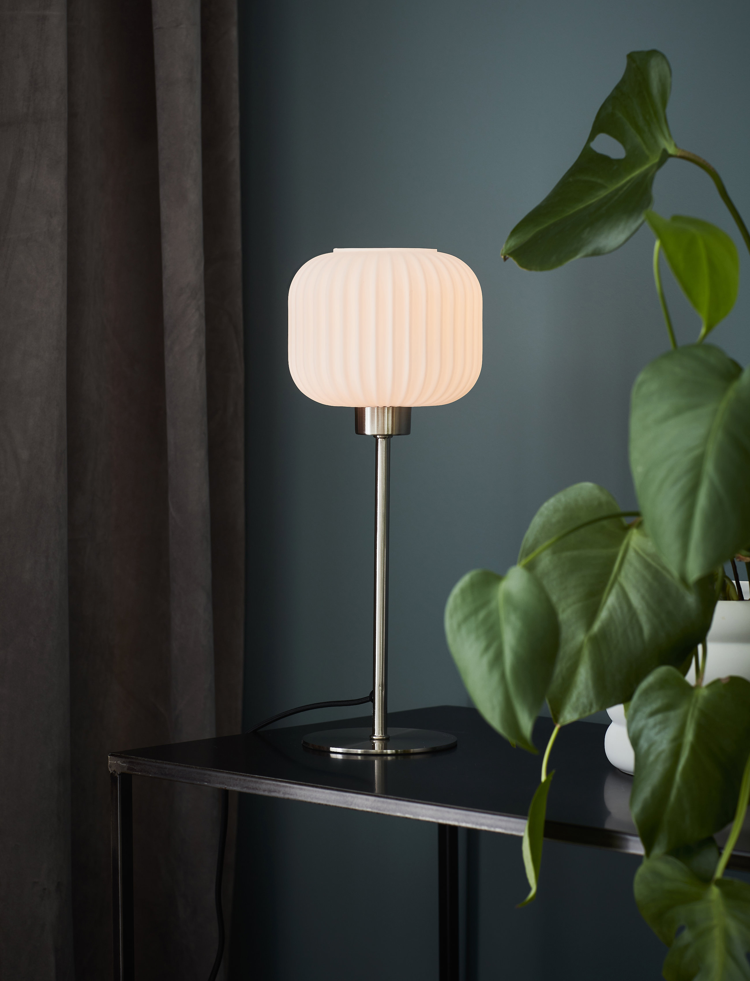 Markslöjd Lighting Sober Bord, Lille 1L, H38 cm, Lamps, Weiß - Table Homeware