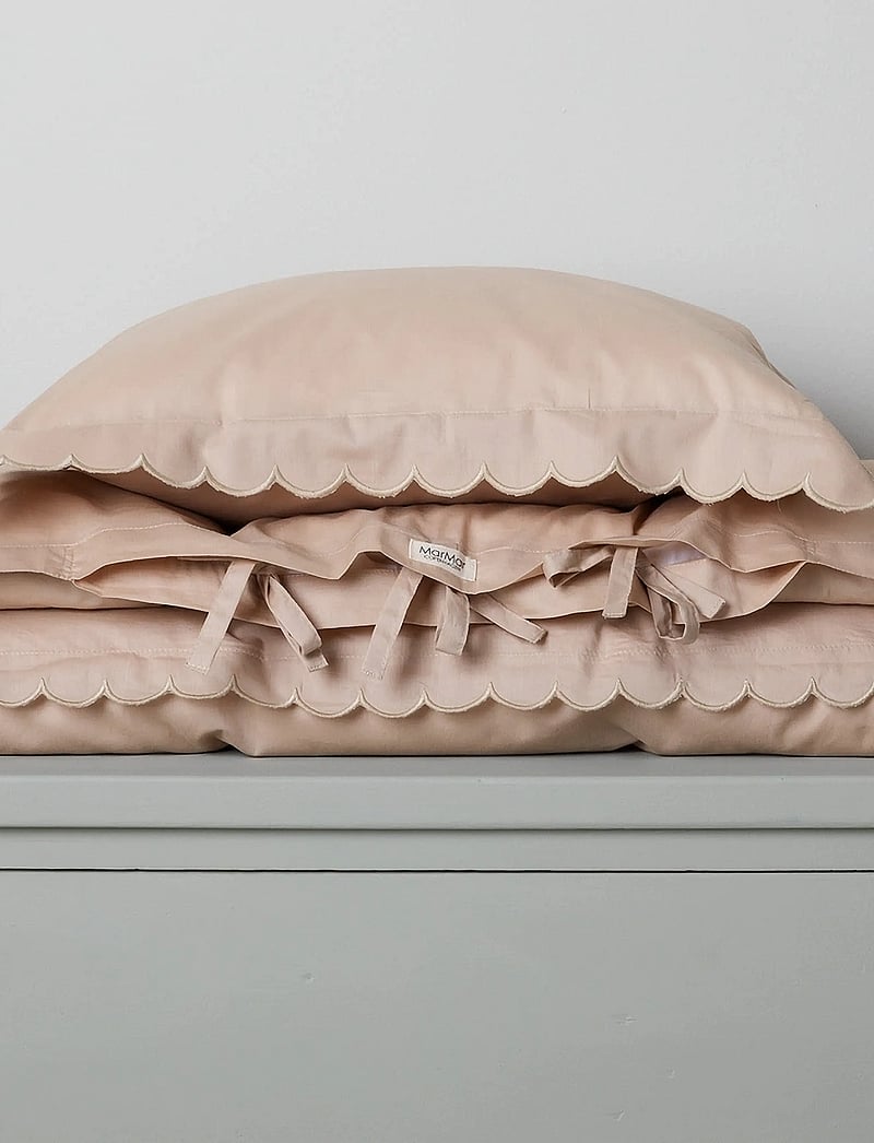 MarMar Copenhagen - Bed Linen Scallop Baby - påslakanset - grey sand - 0