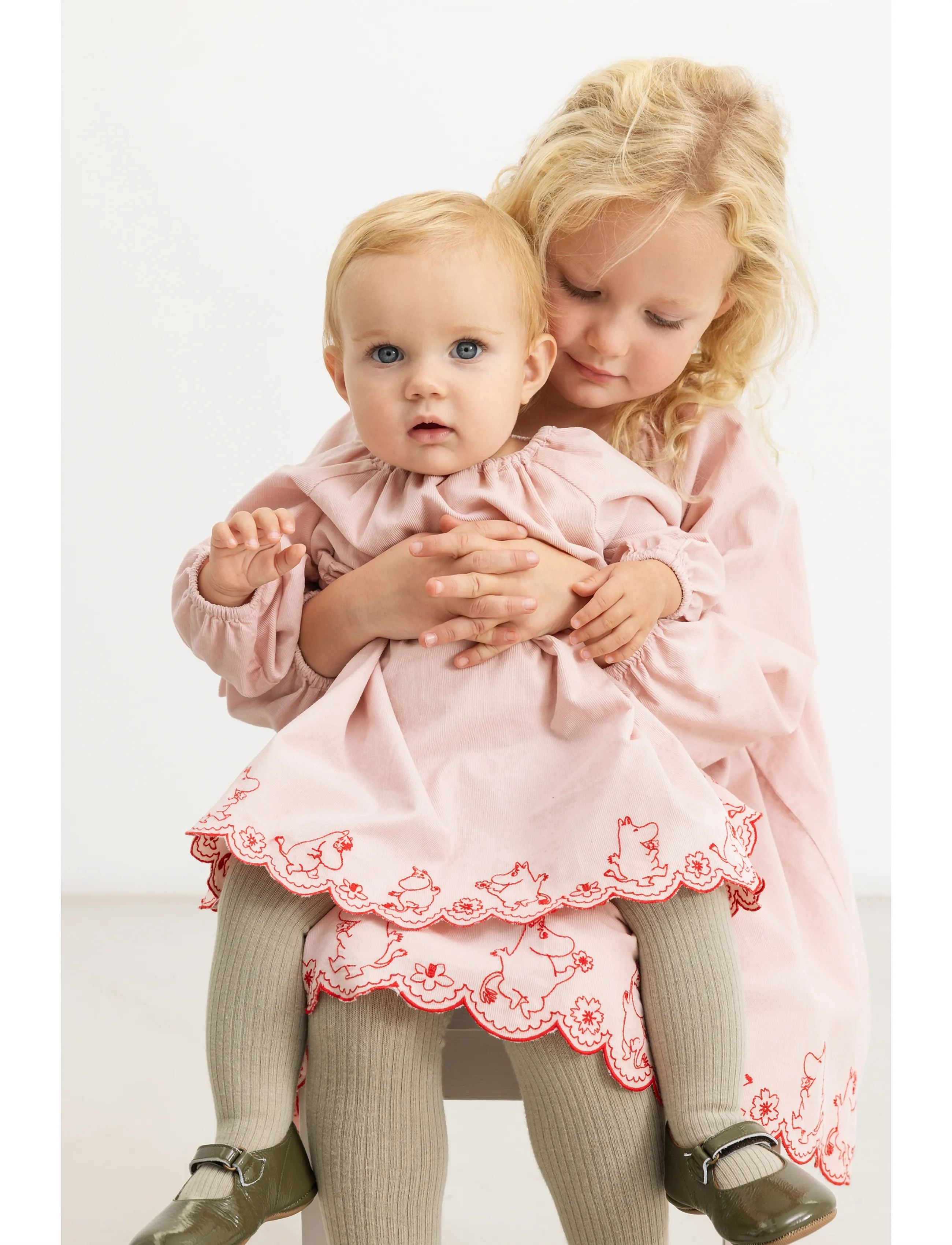 MarMar Copenhagen - Dawson B - dancing moomins - 3