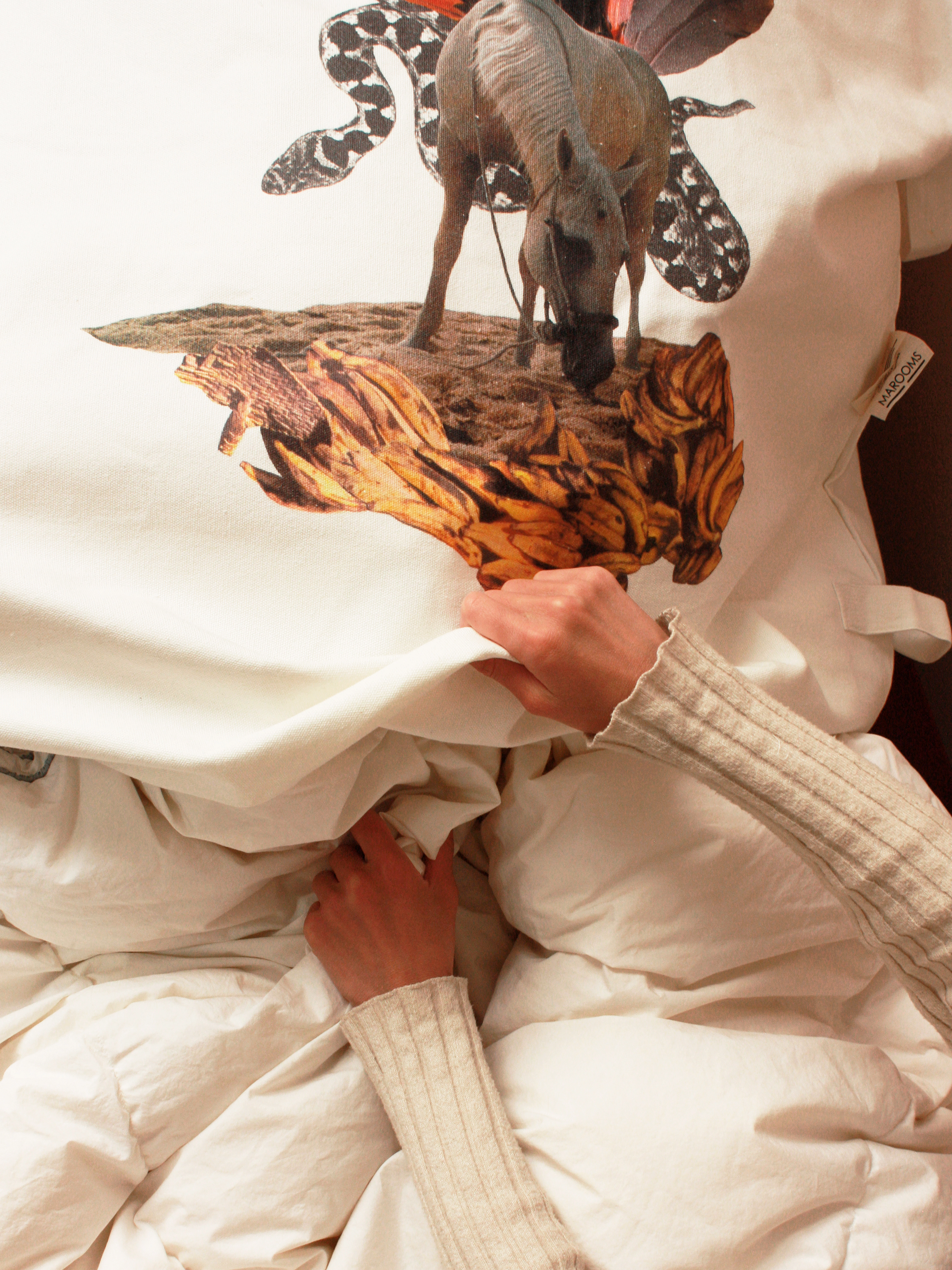 Marooms - Nature Cushion case - sleep time - white - 4