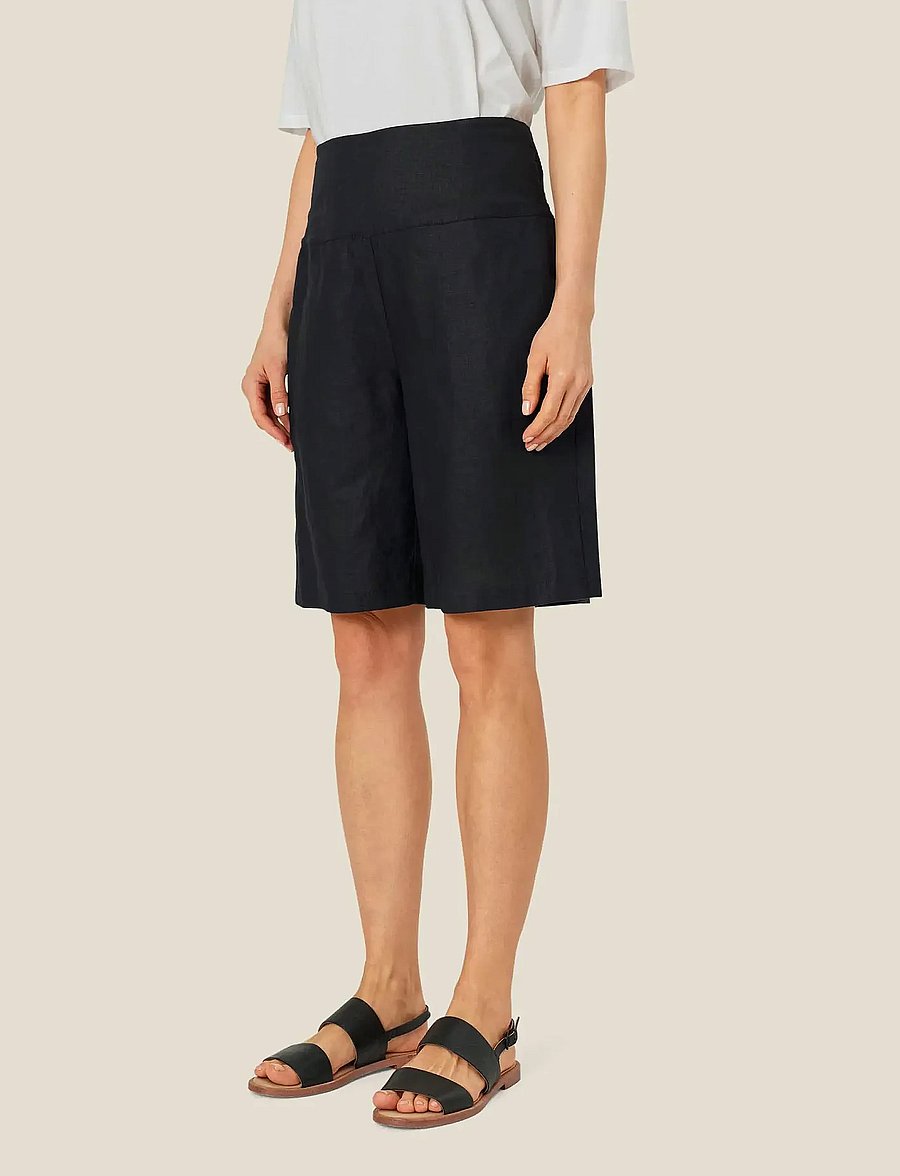 Masai - MaPinja - leinen-shorts - black - 0