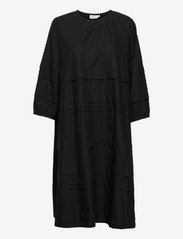 Masai - Nebitta - midi kjoler - black - 0
