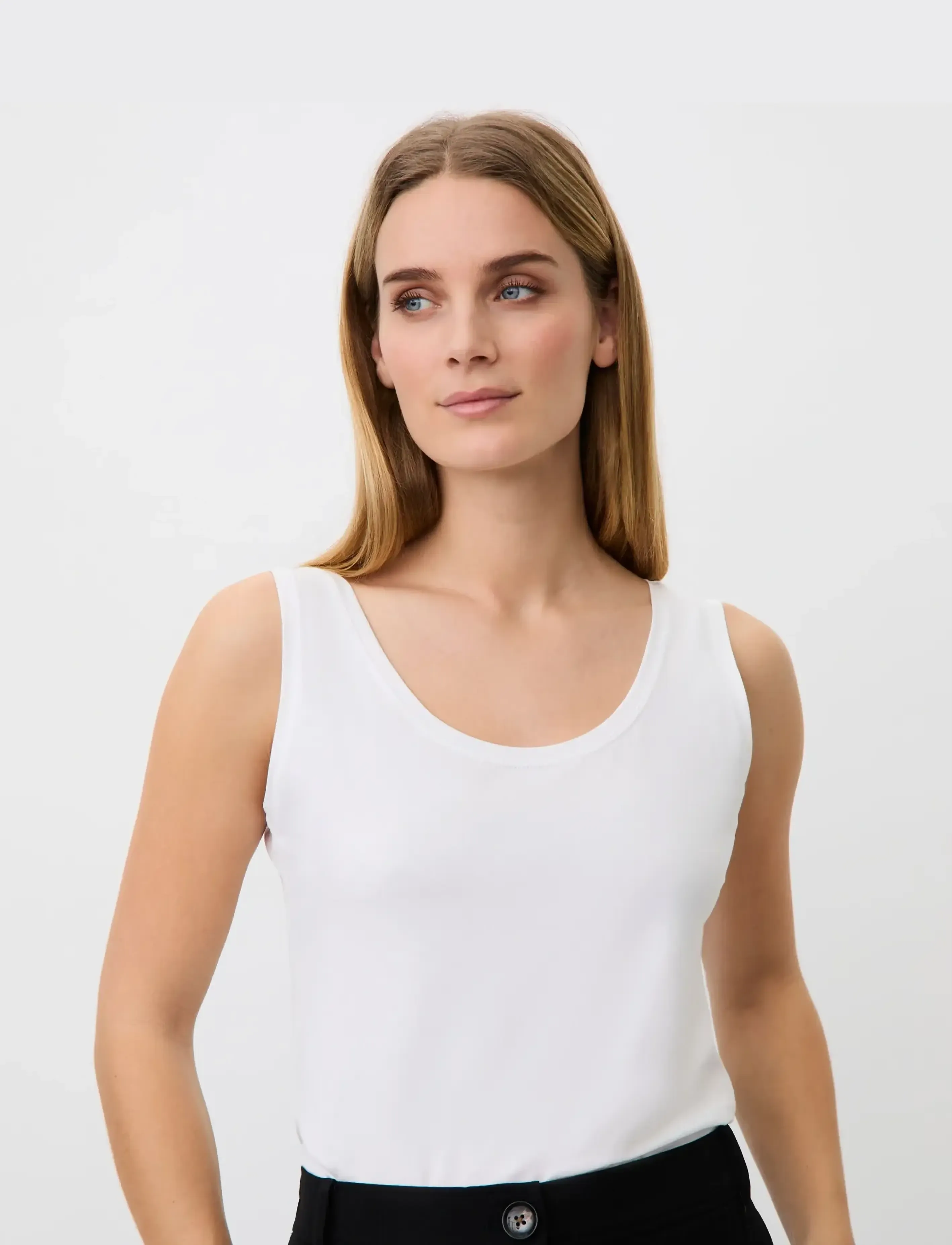 Masai - MaEls - sleeveless tops - white - 4
