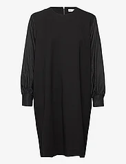 Masai - Nicolina - trumpos suknelės - black - 0