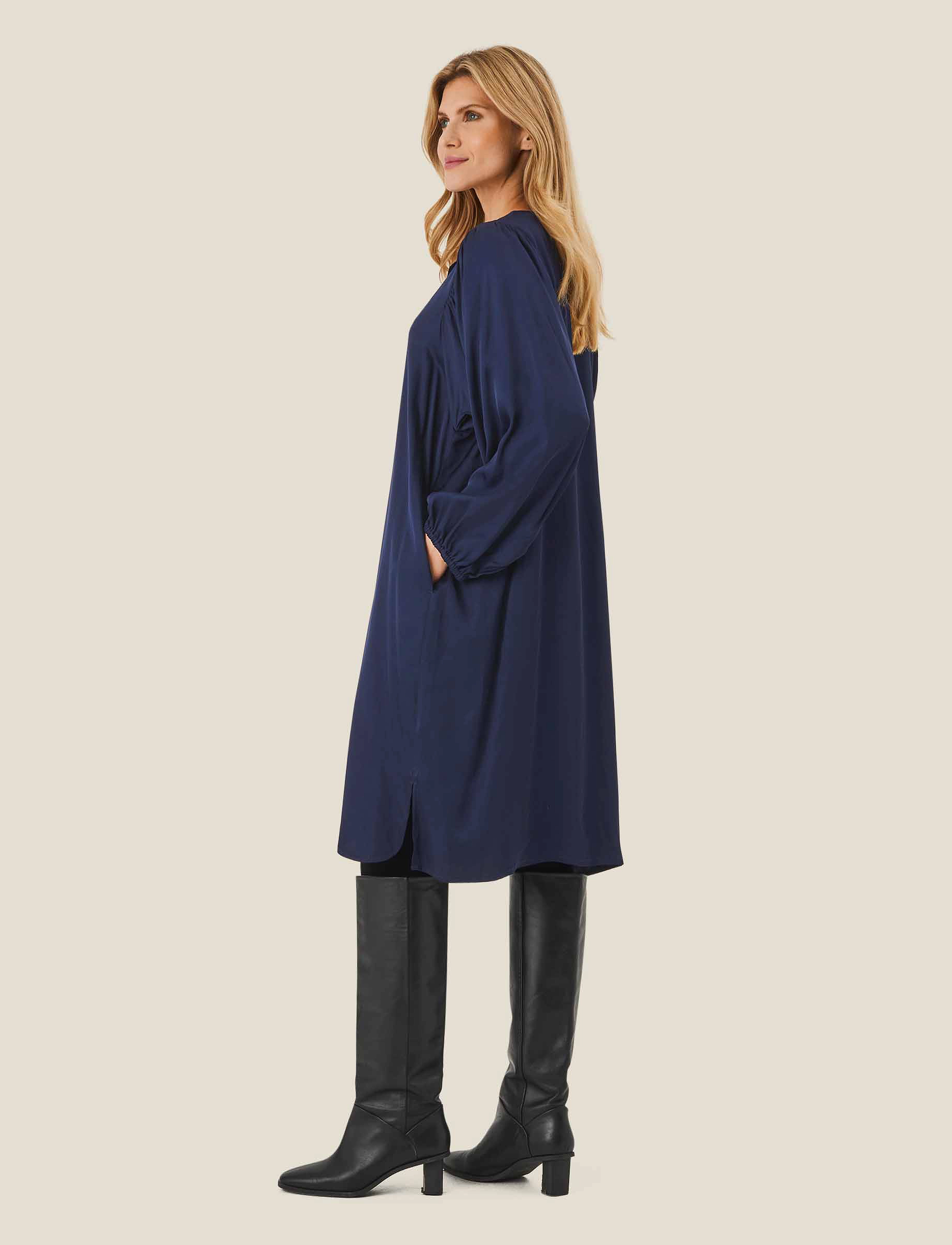 Masai - MaNasrin - maritime blue - 3