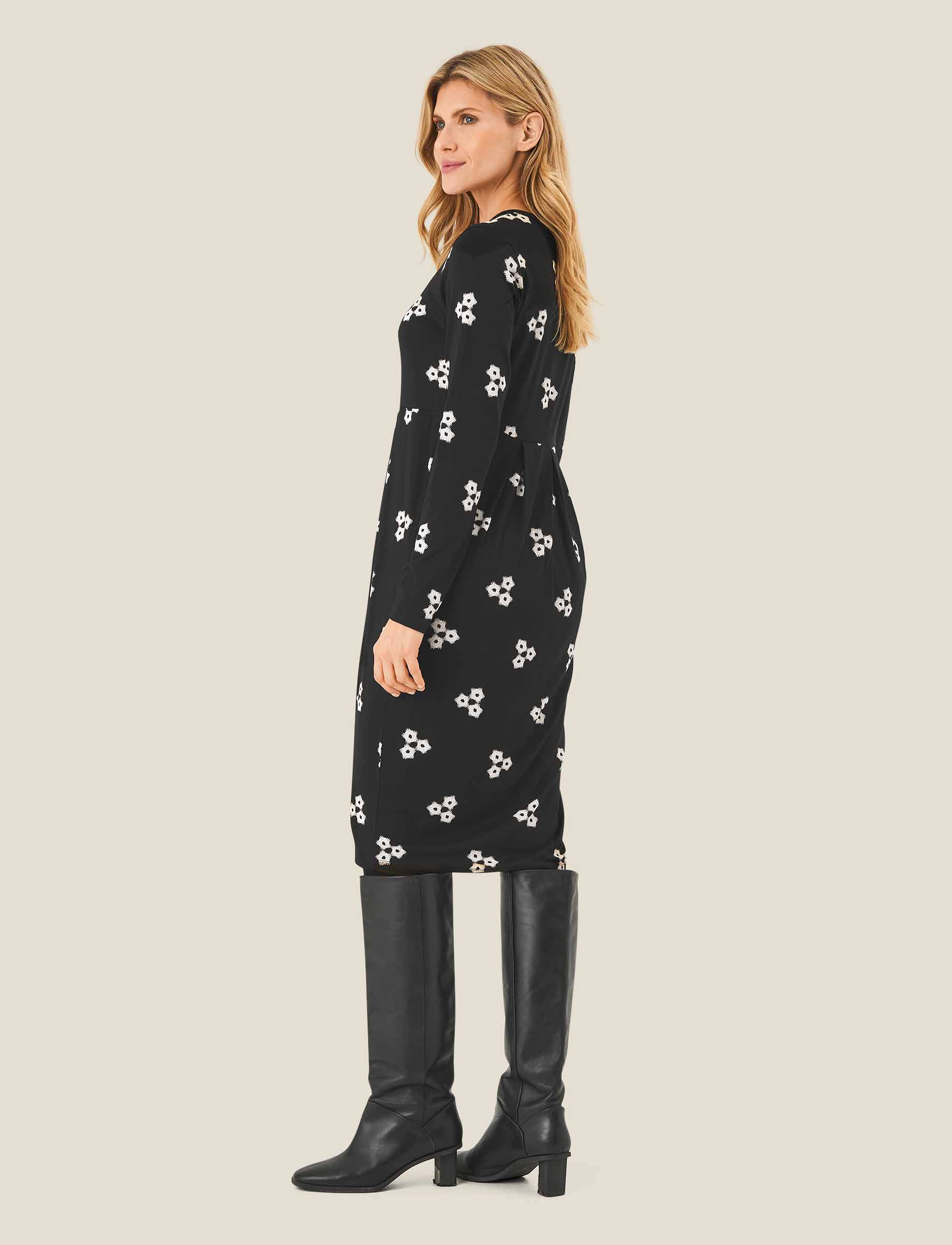 Masai - MaNamoli - black - 4