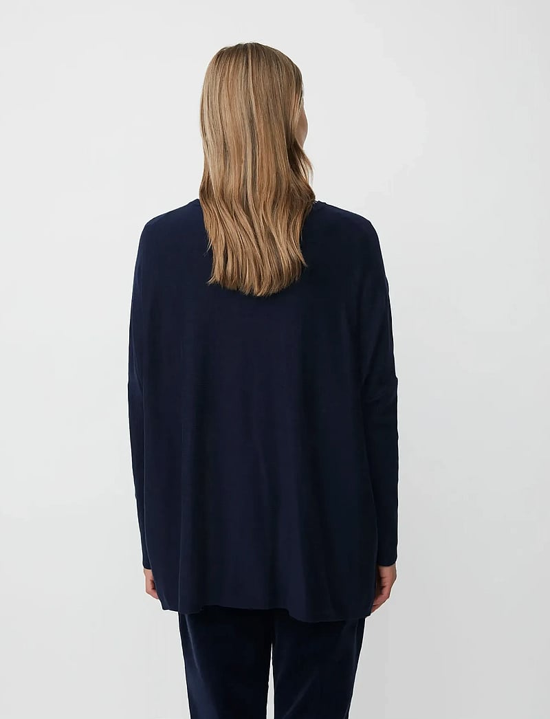 Masai - MaFanasi - stickade tröjor - navy blazer - 3