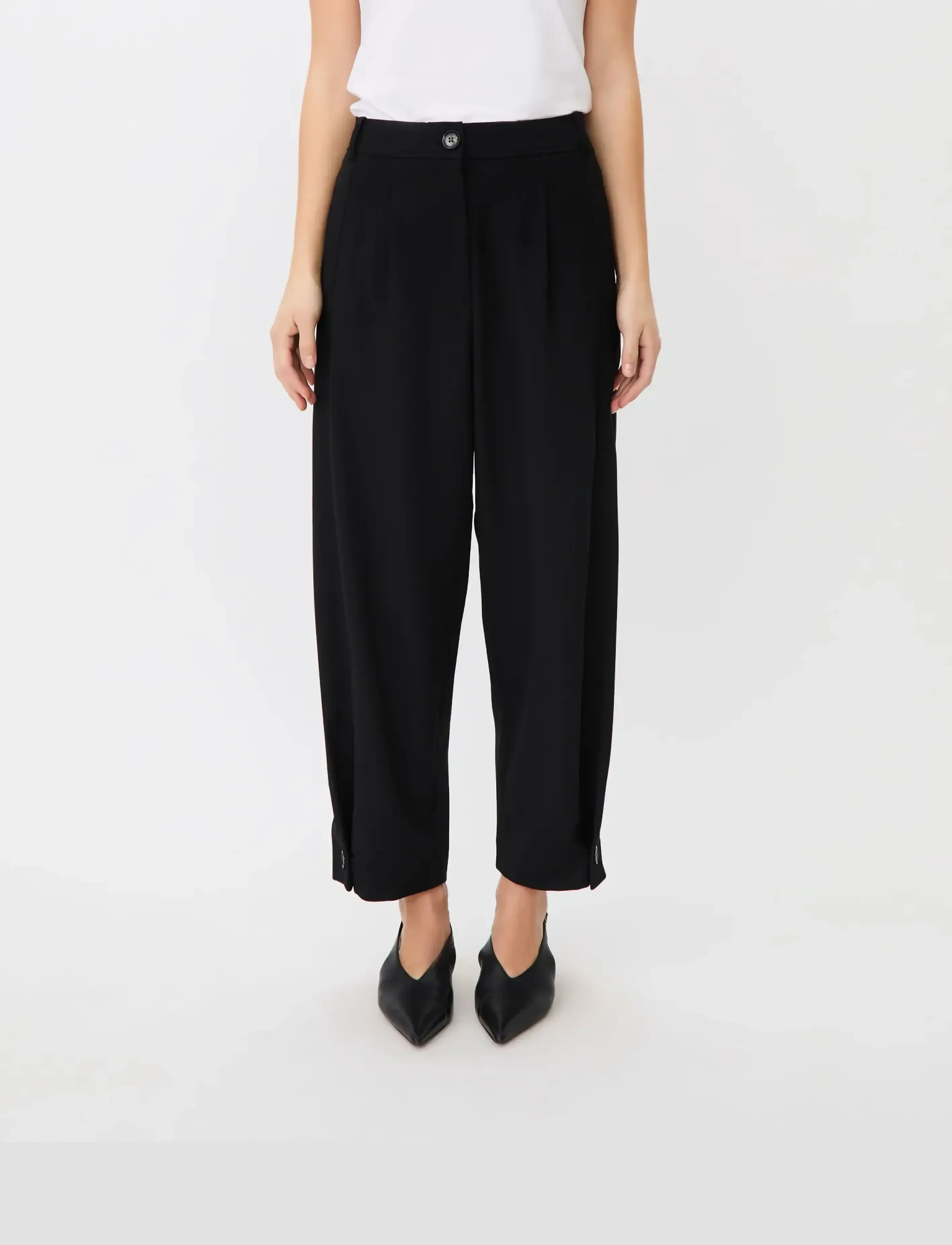 Masai MaPunna - Pantalons habillés - BLACK / black