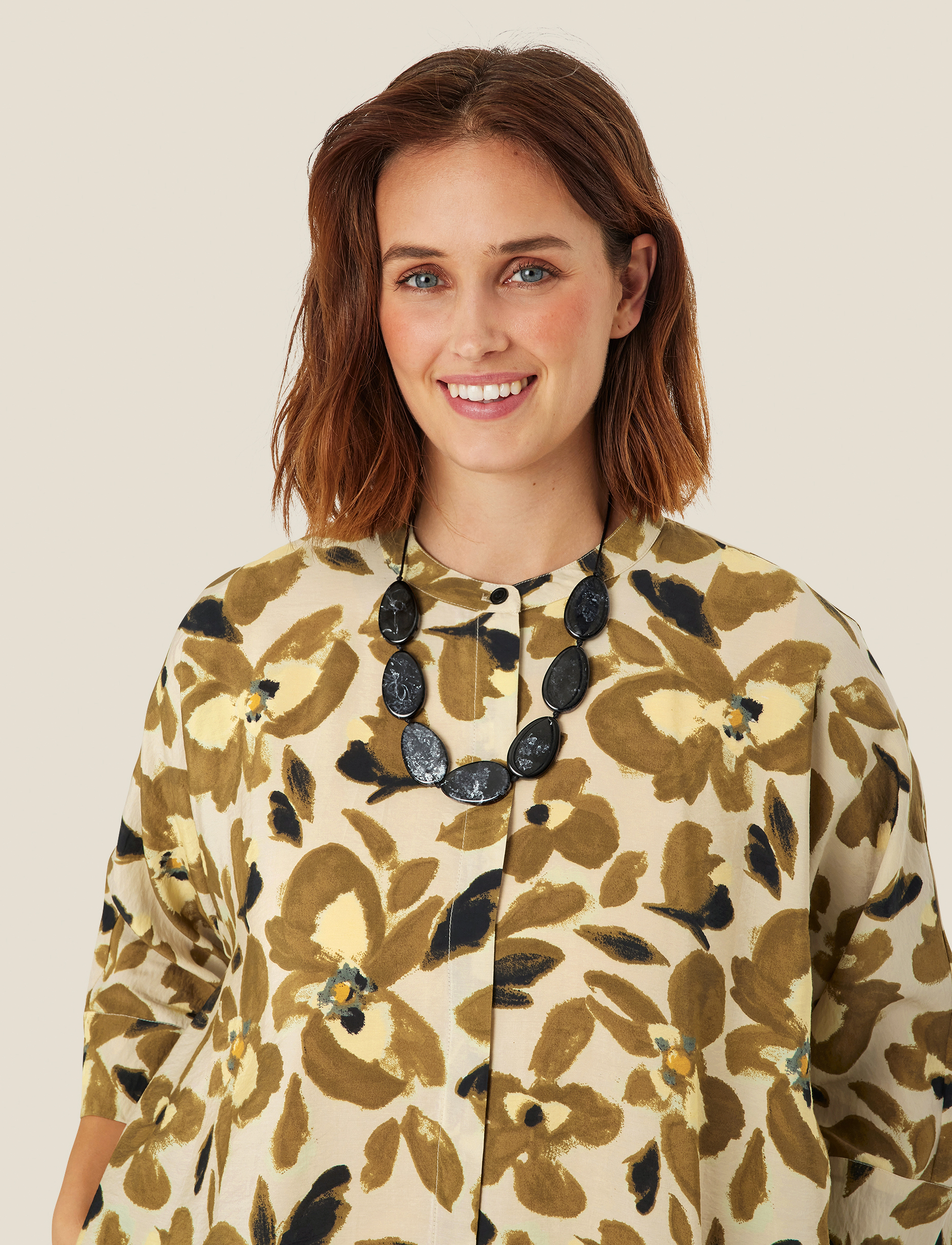 Masai - MaIosetta - dull gold - 3