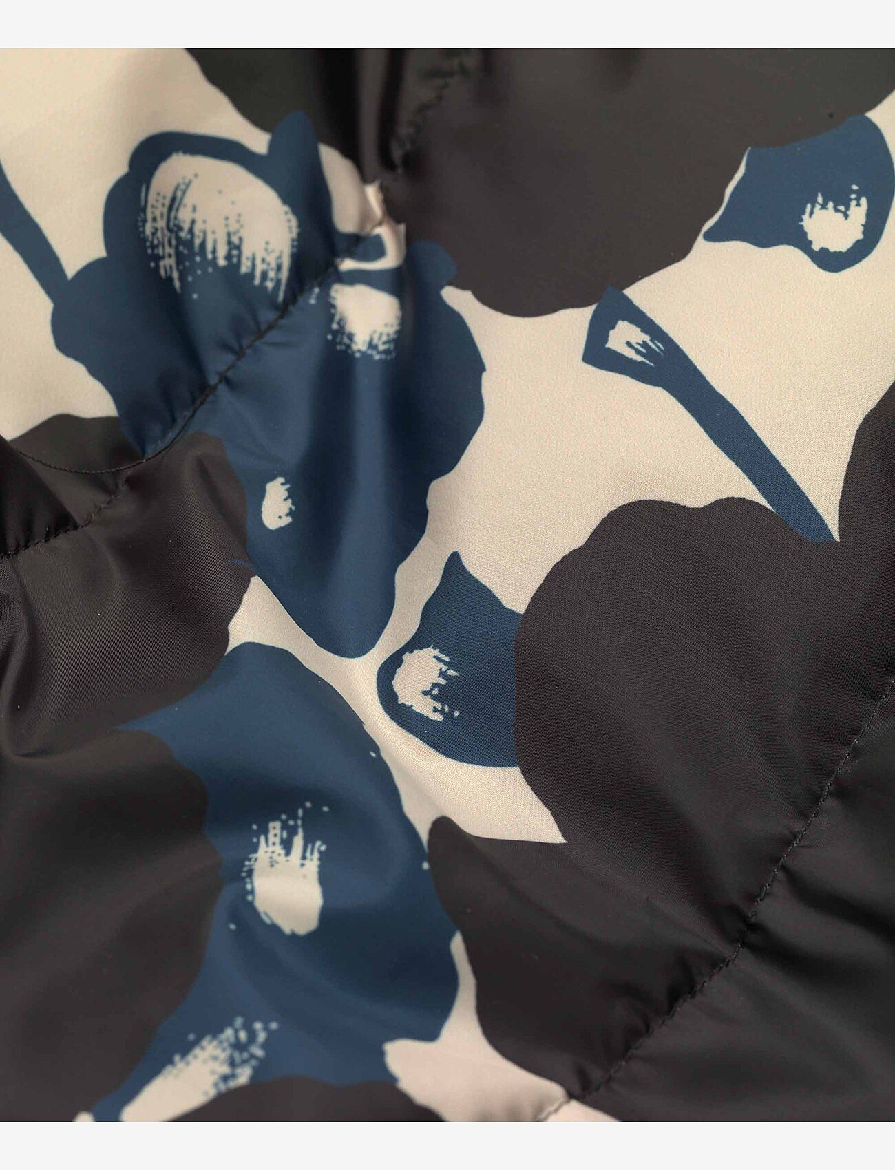 Masai - MaThilde - moonlit ocean - 4